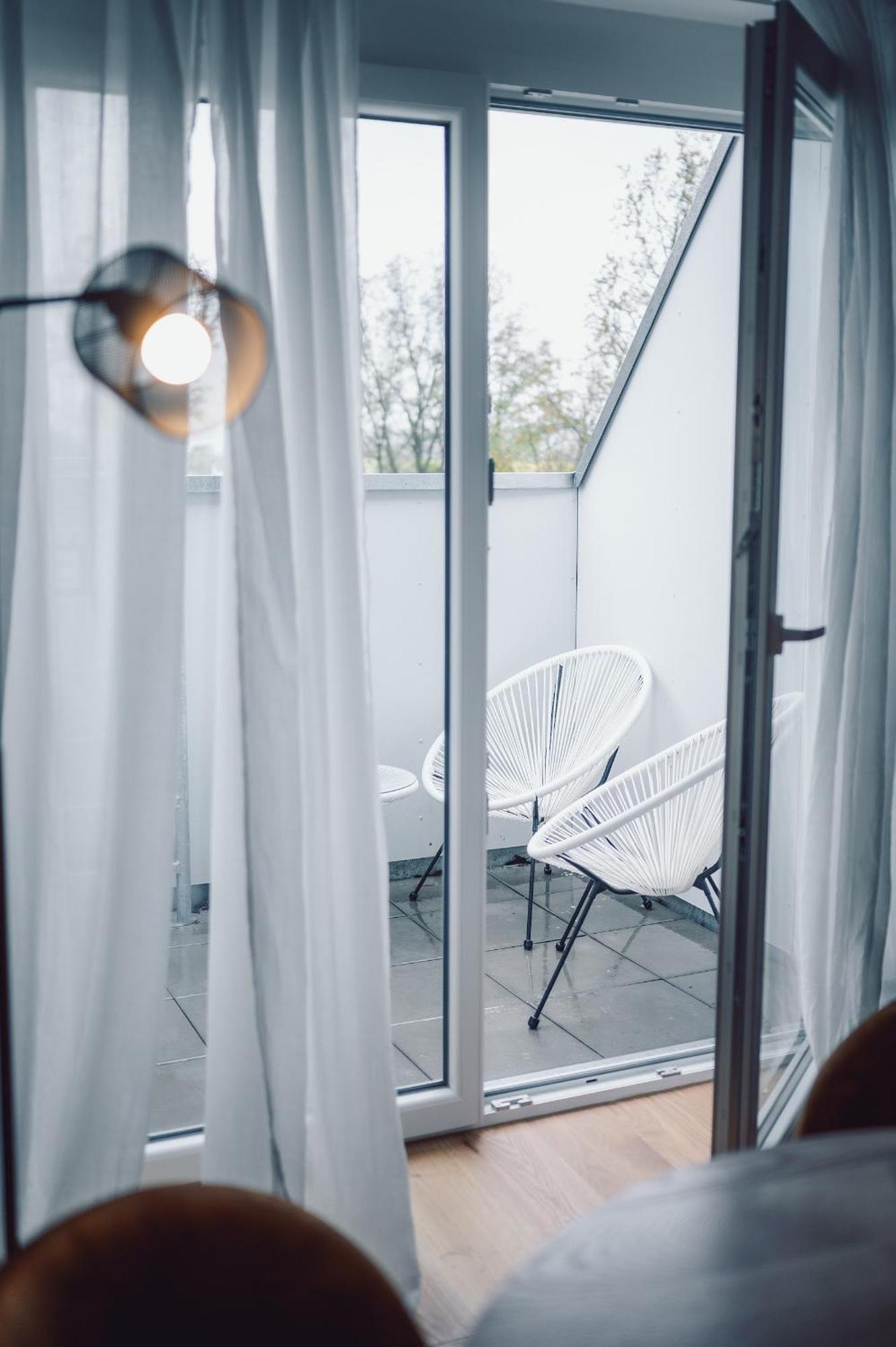 Suite 13 Im Wald Mit Balkon อัมแบร์ก ภายนอก รูปภาพ